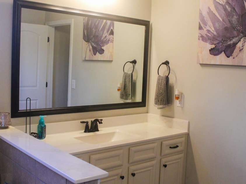 858 Oak Manor Drive, Concord, NC 28025.  MLS# CAR4268517, YatesRealty ID 21121. Oak Manor Owner's suite Bath D