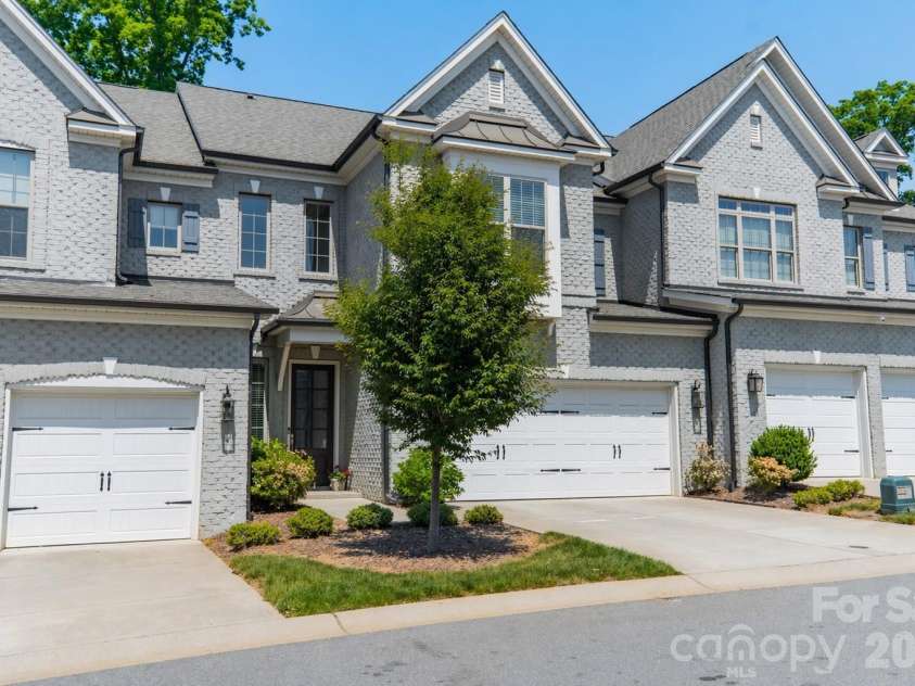 5920 Tindall Park Drive, Charlotte, NC 28210.  MLS# CAR4373289, YatesRealty ID 21122. 