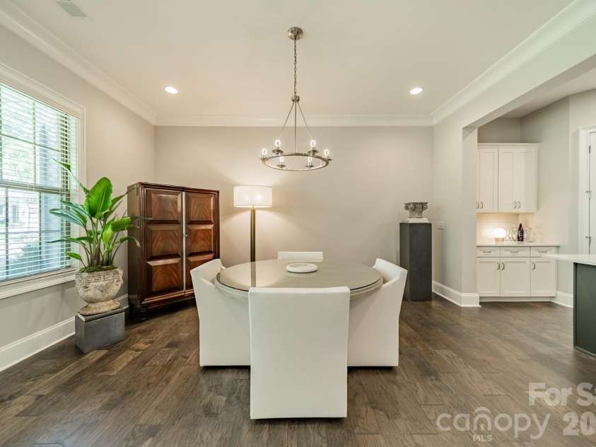 5920 Tindall Park Drive, Charlotte, NC 28210.  MLS# CAR4373289, YatesRealty ID 21122. 