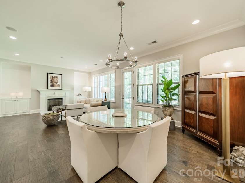 5920 Tindall Park Drive, Charlotte, NC 28210.  MLS# CAR4373289, YatesRealty ID 21122. 