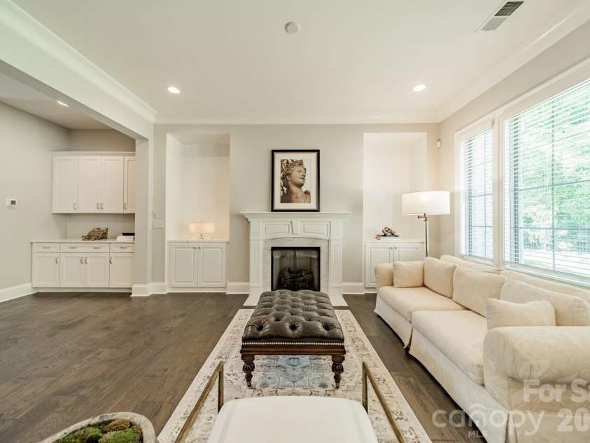 5920 Tindall Park Drive, Charlotte, NC 28210.  MLS# CAR4373289, YatesRealty ID 21122. 