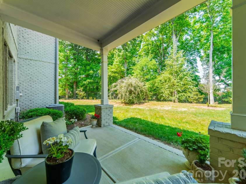 5920 Tindall Park Drive, Charlotte, NC 28210.  MLS# CAR4373289, YatesRealty ID 21122. 
