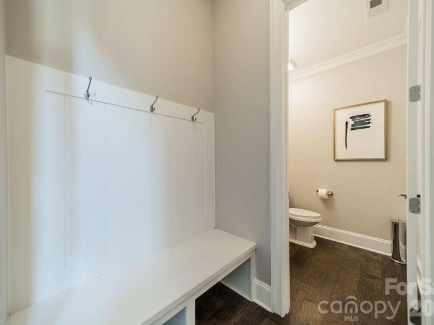 5920 Tindall Park Drive, Charlotte, NC 28210.  MLS# CAR4373289, YatesRealty ID 21122. 