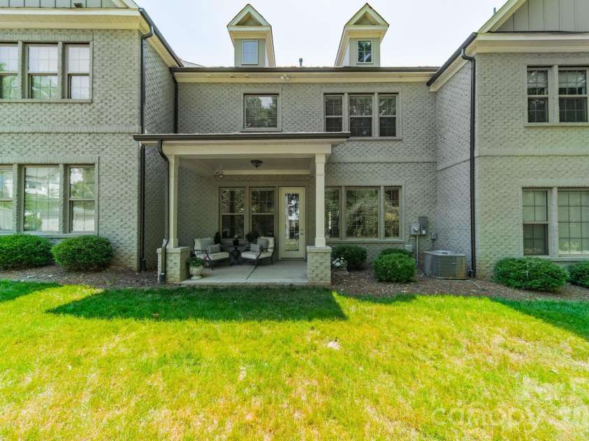 5920 Tindall Park Drive, Charlotte, NC 28210.  MLS# CAR4373289, YatesRealty ID 21122. 