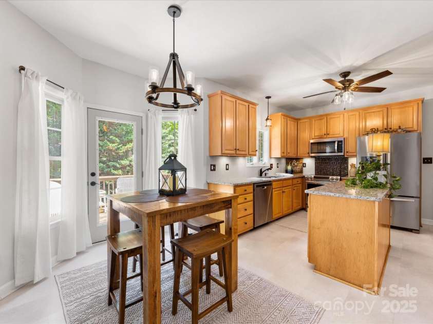 11126 Windgate Court, Tega Cay, SC 29708.  MLS# CAR4273731, YatesRealty ID 21123. 