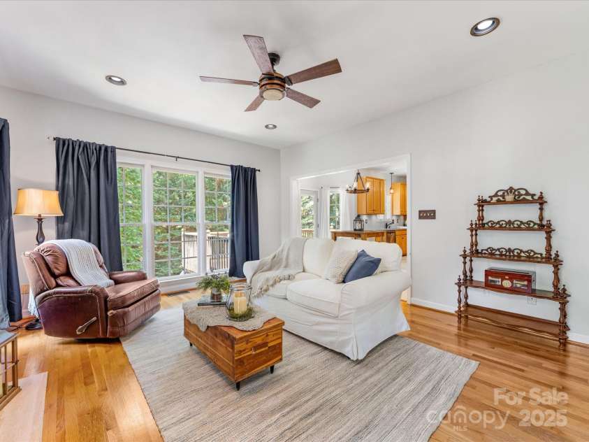 11126 Windgate Court, Tega Cay, SC 29708.  MLS# CAR4273731, YatesRealty ID 21123. 