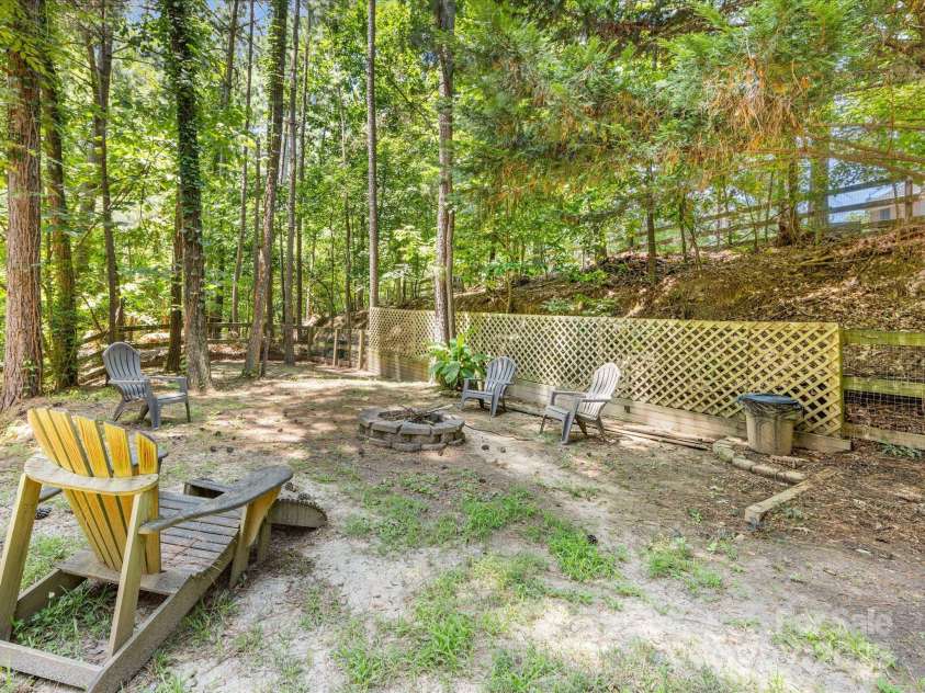 11126 Windgate Court, Tega Cay, SC 29708.  MLS# CAR4273731, YatesRealty ID 21123. 