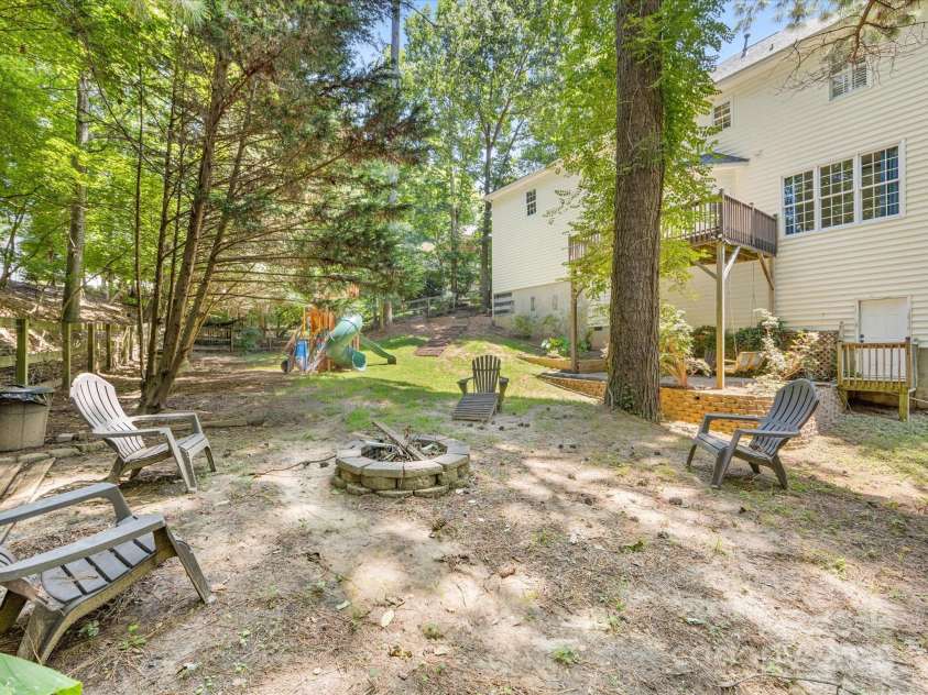 11126 Windgate Court, Tega Cay, SC 29708.  MLS# CAR4273731, YatesRealty ID 21123. 