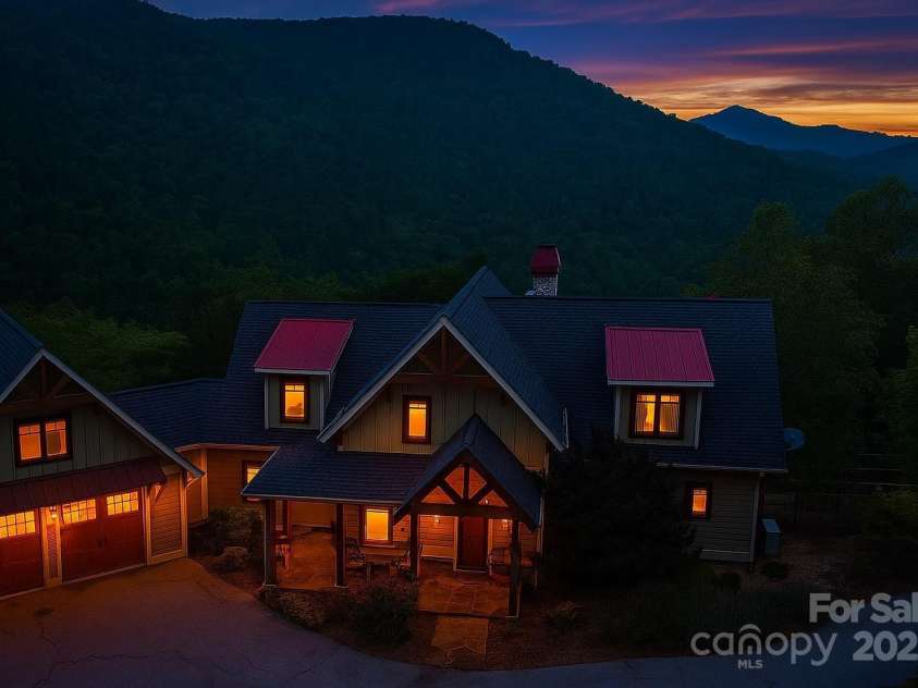 2839 Catawba Falls Parkway, Black Mountain, NC 28711.  MLS# CAR4273331, YatesRealty ID 21124. 