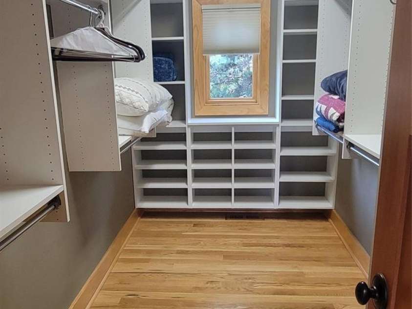 2839 Catawba Falls Parkway, Black Mountain, NC 28711.  MLS# CAR4273331, YatesRealty ID 21124. Primary Closet