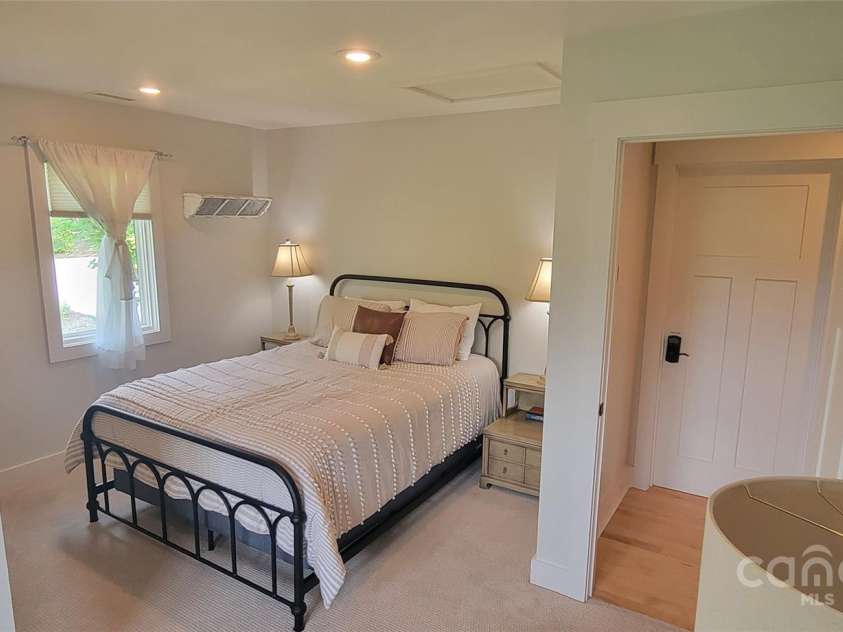 2839 Catawba Falls Parkway, Black Mountain, NC 28711.  MLS# CAR4273331, YatesRealty ID 21124. Upper BR 2