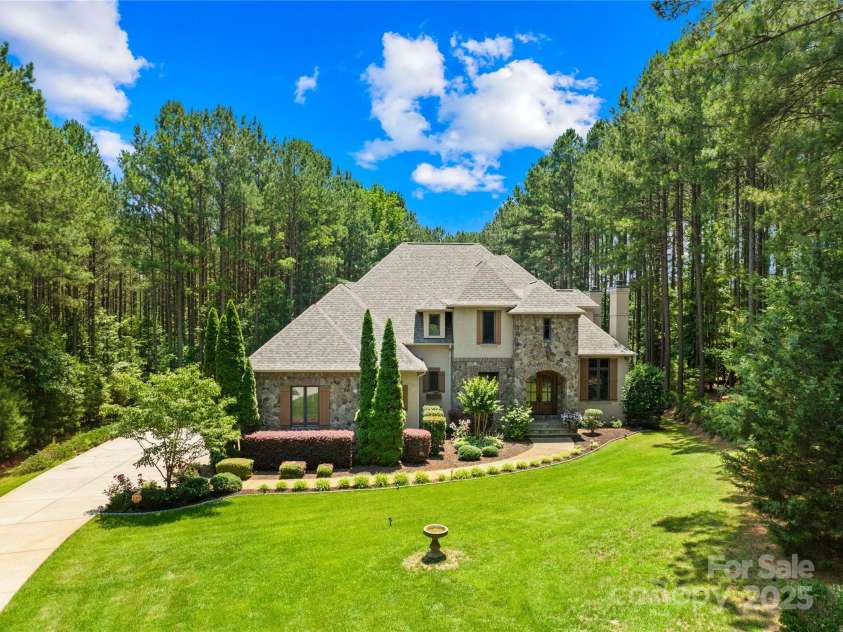 168 Blue Ridge Trail, Mooresville, NC 28117.  MLS# CAR4270259, YatesRealty ID 21127. 