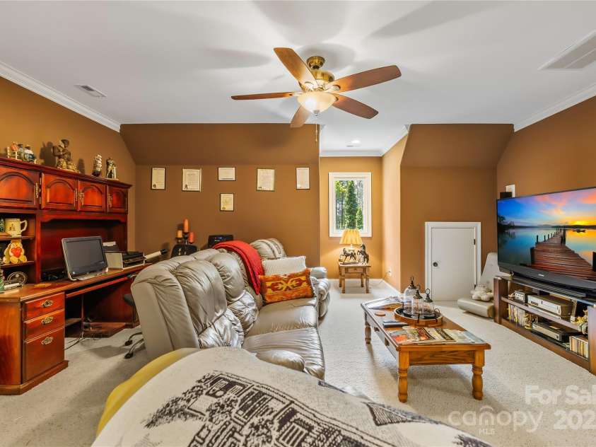 168 Blue Ridge Trail, Mooresville, NC 28117.  MLS# CAR4270259, YatesRealty ID 21127. 