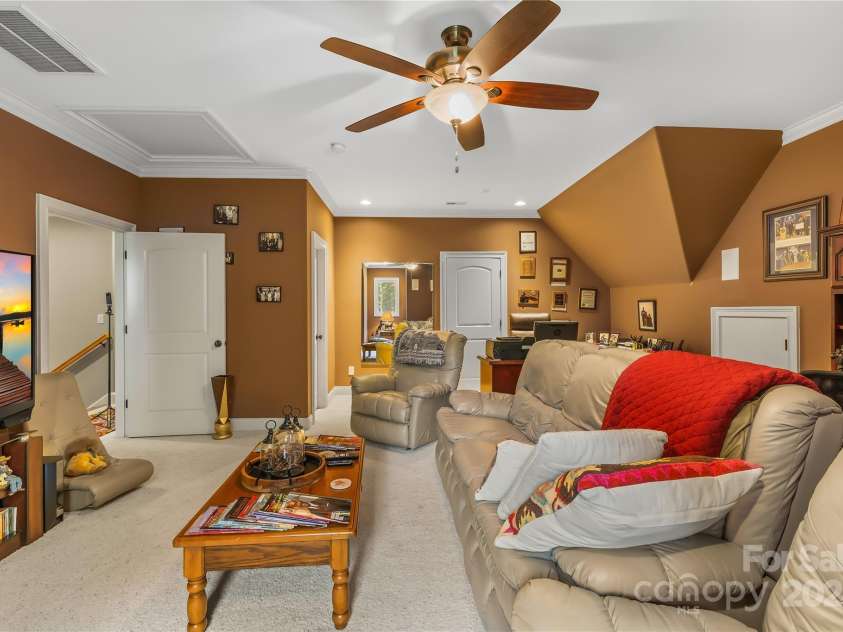 168 Blue Ridge Trail, Mooresville, NC 28117.  MLS# CAR4270259, YatesRealty ID 21127. 