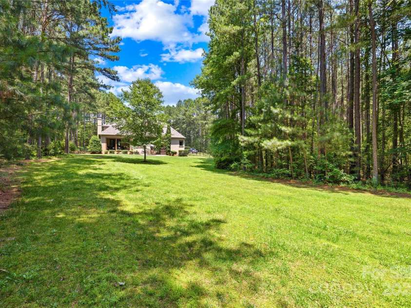 168 Blue Ridge Trail, Mooresville, NC 28117.  MLS# CAR4270259, YatesRealty ID 21127. 