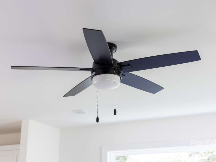 413 Jose Street, Shelby, NC 28150.  MLS# CAR4255548, YatesRealty ID 21129. 