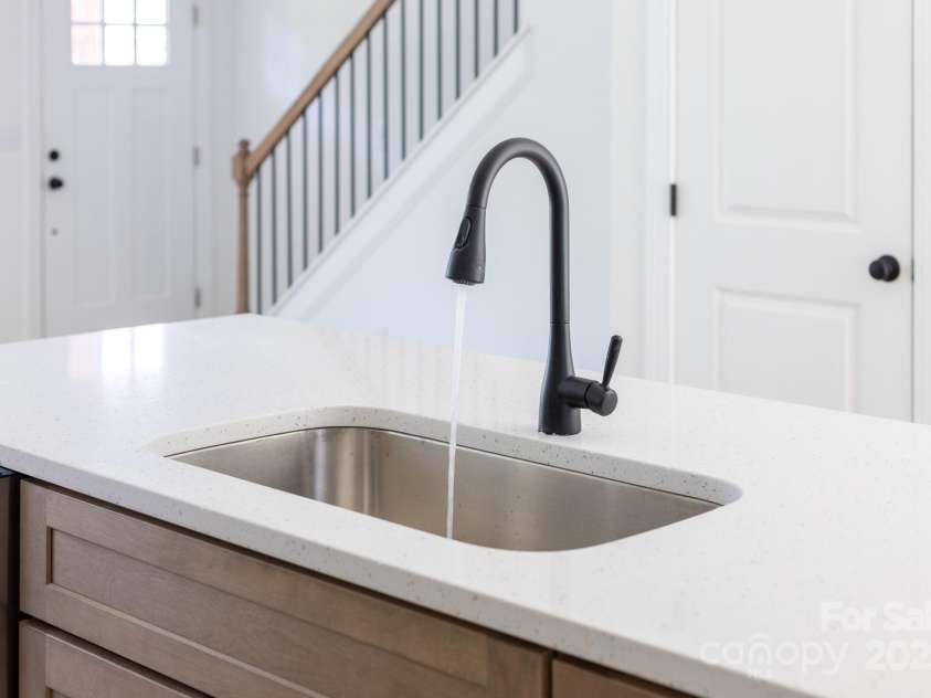 413 Jose Street, Shelby, NC 28150.  MLS# CAR4255548, YatesRealty ID 21129. 