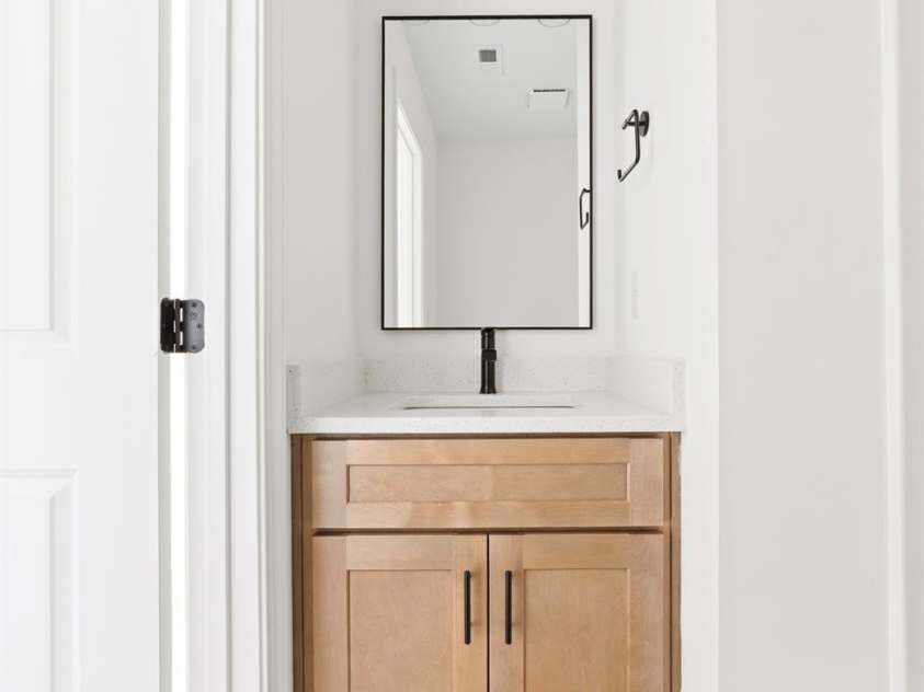 413 Jose Street, Shelby, NC 28150.  MLS# CAR4255548, YatesRealty ID 21129. 