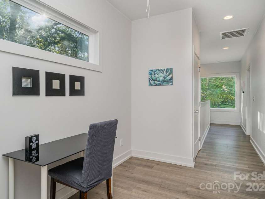 4147 Merlane Drive, Charlotte, NC 28206.  MLS# CAR4198756, YatesRealty ID 2113. 