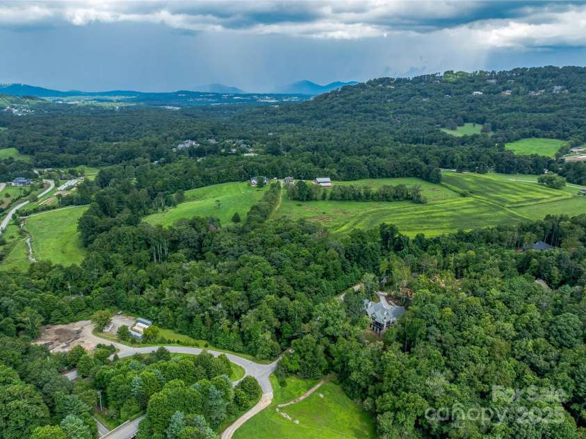644 Walnut Valley Parkway, Arden, NC 28704.  MLS# CAR4327022, YatesRealty ID 2113. 