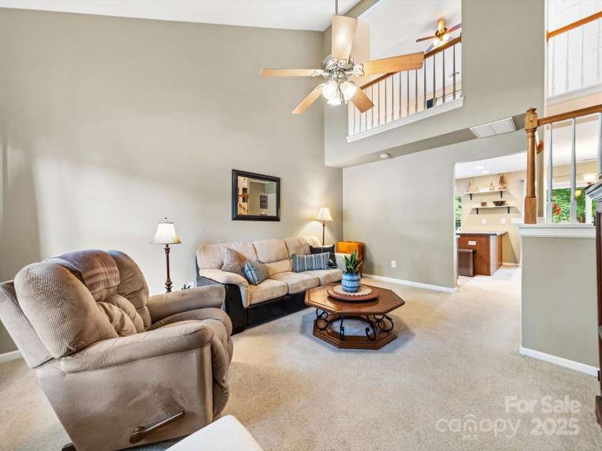 3446 Broadwick Street, Charlotte, NC 28213.  MLS# CAR4259337, YatesRealty ID 21130. 