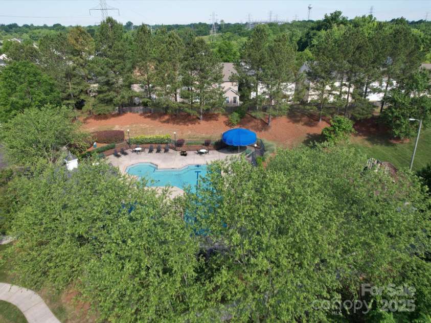 3446 Broadwick Street, Charlotte, NC 28213.  MLS# CAR4259337, YatesRealty ID 21130. 
