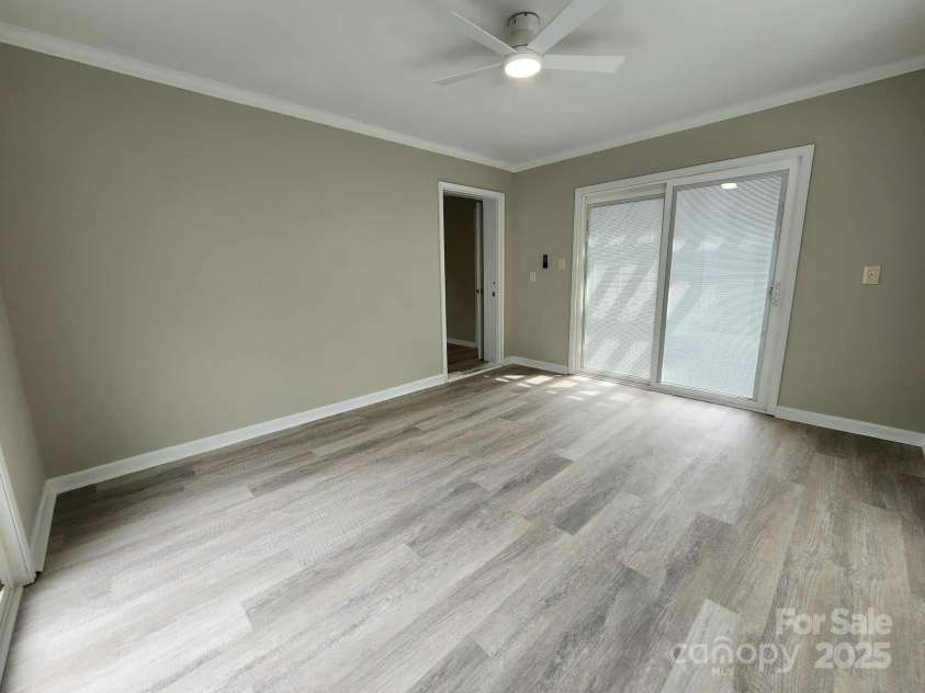 409 Martin Luther King Jr Avenue, Salisbury, NC 28144.  MLS# CAR4253859, YatesRealty ID 21131. Additional Space