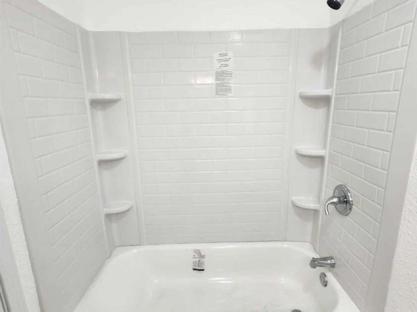 409 Martin Luther King Jr Avenue, Salisbury, NC 28144.  MLS# CAR4253859, YatesRealty ID 21131. Spare bathroom