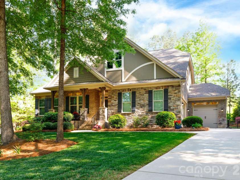 6704 Montgomery Road, Lake Wylie, SC 29710.  MLS# CAR4371069, YatesRealty ID 21132. 