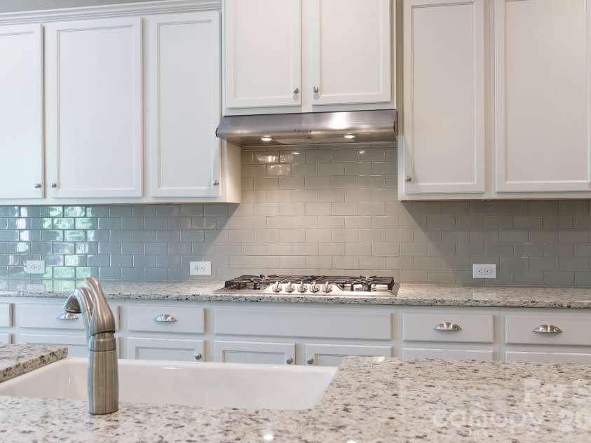 6704 Montgomery Road, Lake Wylie, SC 29710.  MLS# CAR4371069, YatesRealty ID 21132. 