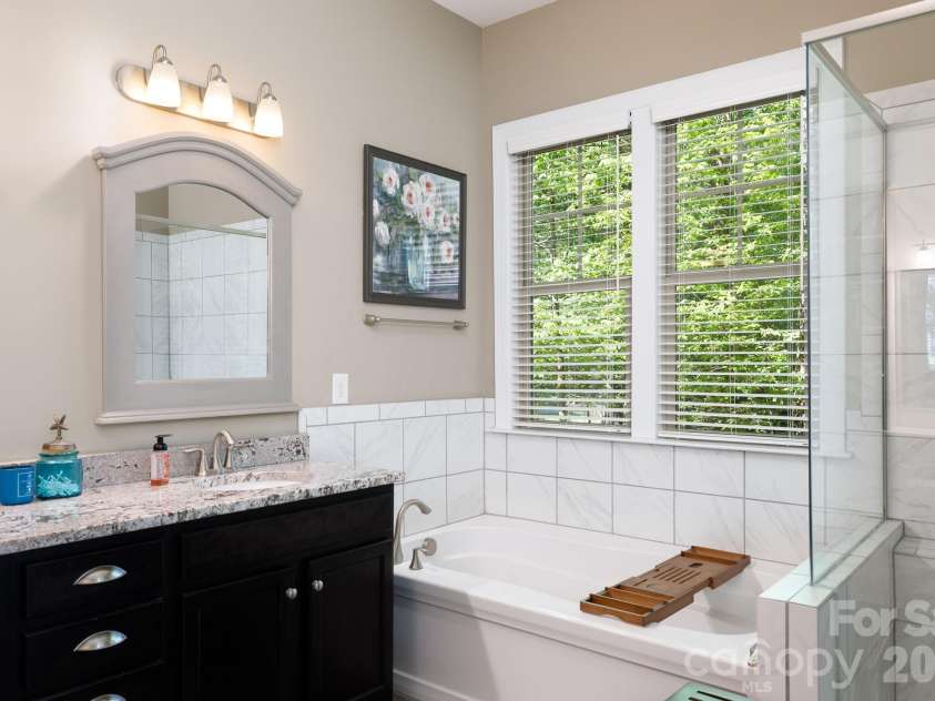 6704 Montgomery Road, Lake Wylie, SC 29710.  MLS# CAR4371069, YatesRealty ID 21132. 