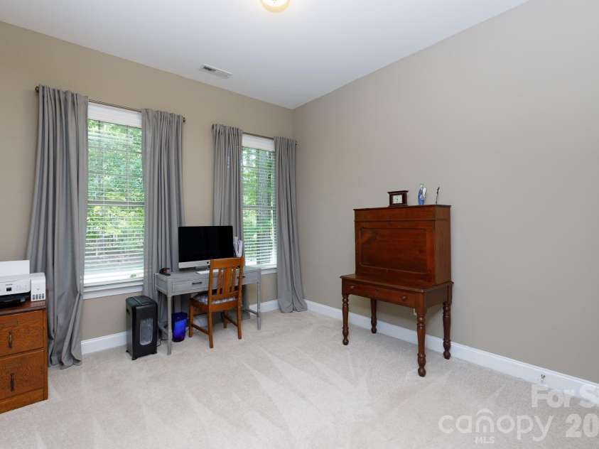6704 Montgomery Road, Lake Wylie, SC 29710.  MLS# CAR4371069, YatesRealty ID 21132. 