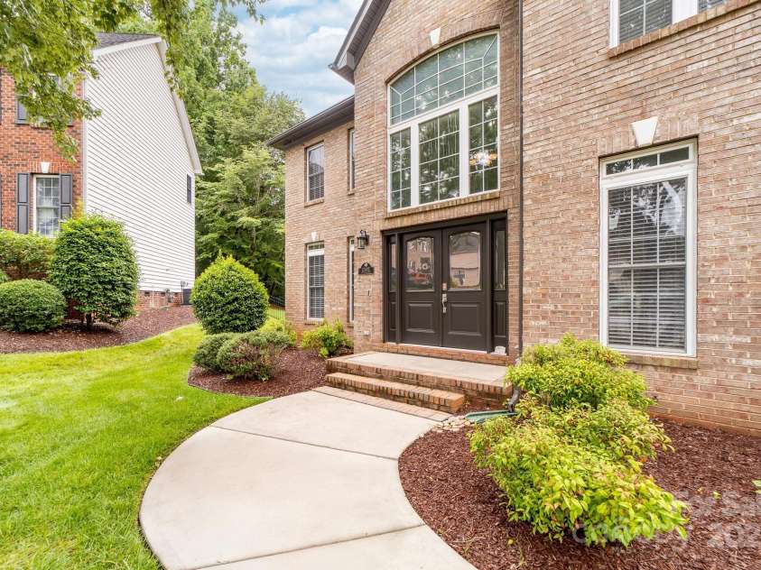 12002 Cobham Court, Huntersville, NC 28078.  MLS# CAR4269076, YatesRealty ID 21134. 