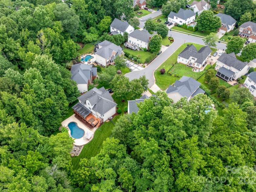 12002 Cobham Court, Huntersville, NC 28078.  MLS# CAR4269076, YatesRealty ID 21134. 