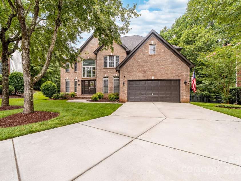12002 Cobham Court, Huntersville, NC 28078.  MLS# CAR4269076, YatesRealty ID 21134. Everyday, this could be yours