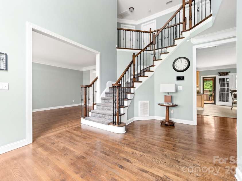 12002 Cobham Court, Huntersville, NC 28078.  MLS# CAR4269076, YatesRealty ID 21134. What a grand entry way
