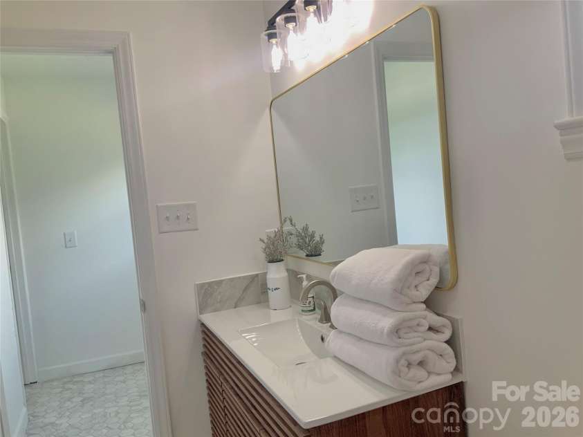 358 Woodlawn Avenue, Cramerton, NC 28032.  MLS# CAR4365227, YatesRealty ID 21134. 