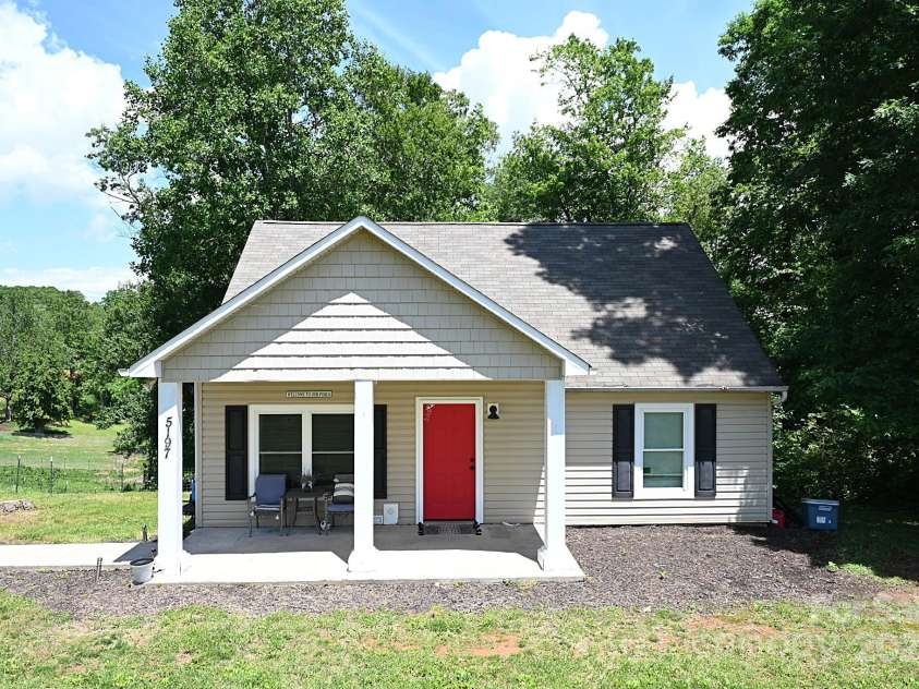 5197 Reese Store Avenue, Morganton, NC 28655.  MLS# CAR4258441, YatesRealty ID 21135. 