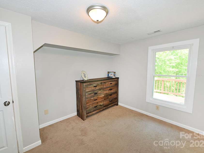 5197 Reese Store Avenue, Morganton, NC 28655.  MLS# CAR4258441, YatesRealty ID 21135. 