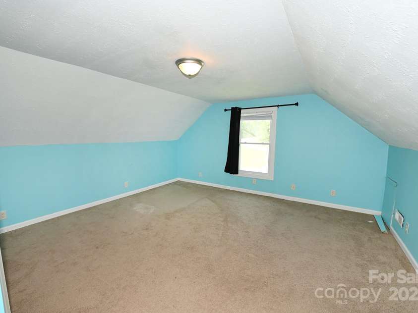 5197 Reese Store Avenue, Morganton, NC 28655.  MLS# CAR4258441, YatesRealty ID 21135. 