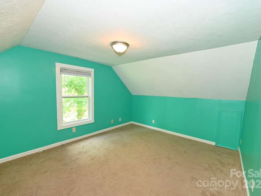 5197 Reese Store Avenue, Morganton, NC 28655.  MLS# CAR4258441, YatesRealty ID 21135. 