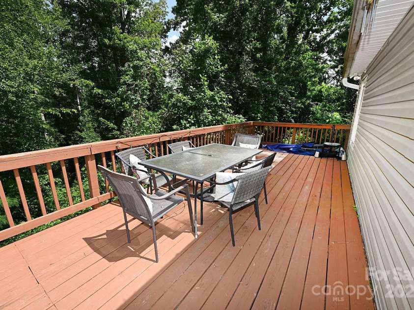 5197 Reese Store Avenue, Morganton, NC 28655.  MLS# CAR4258441, YatesRealty ID 21135. 