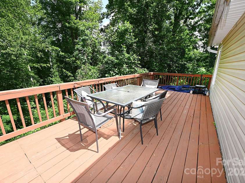 5197 Reese Store Avenue, Morganton, NC 28655.  MLS# CAR4258441, YatesRealty ID 21135. 