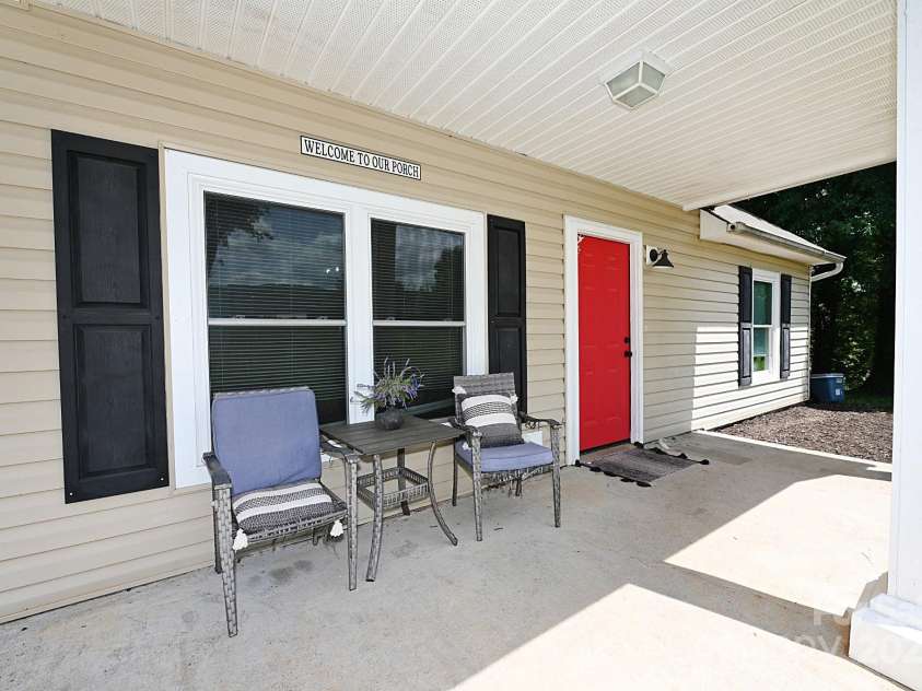 5197 Reese Store Avenue, Morganton, NC 28655.  MLS# CAR4258441, YatesRealty ID 21135. 