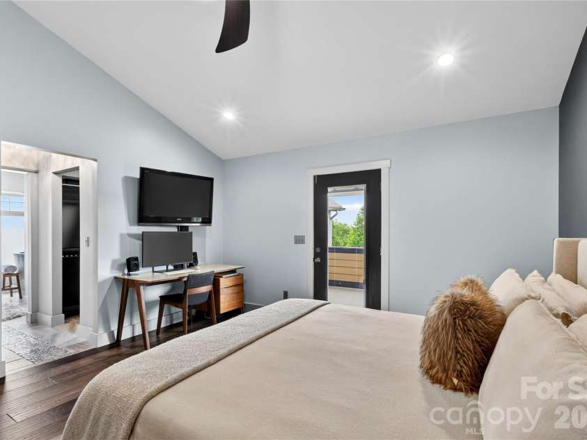 141 Round Top Circle, Mills River, NC 28759.  MLS# CAR4379751, YatesRealty ID 21136. Master Bedroom