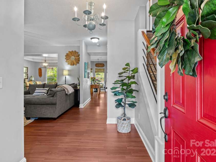 8700 Fox Tail Lane, Huntersville, NC 28078.  MLS# CAR4269110, YatesRealty ID 21136. 