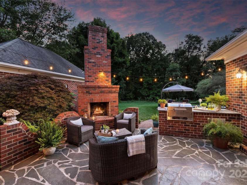 159 Carsons Place, Mooresville, NC 28117.  MLS# CAR4270616, YatesRealty ID 21137. 