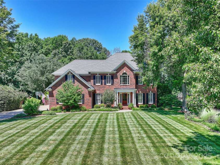 159 Carsons Place, Mooresville, NC 28117.  MLS# CAR4270616, YatesRealty ID 21137. 
