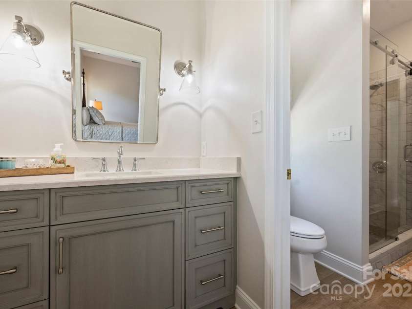 159 Carsons Place, Mooresville, NC 28117.  MLS# CAR4270616, YatesRealty ID 21137. Jack-n-Jill Bathroom