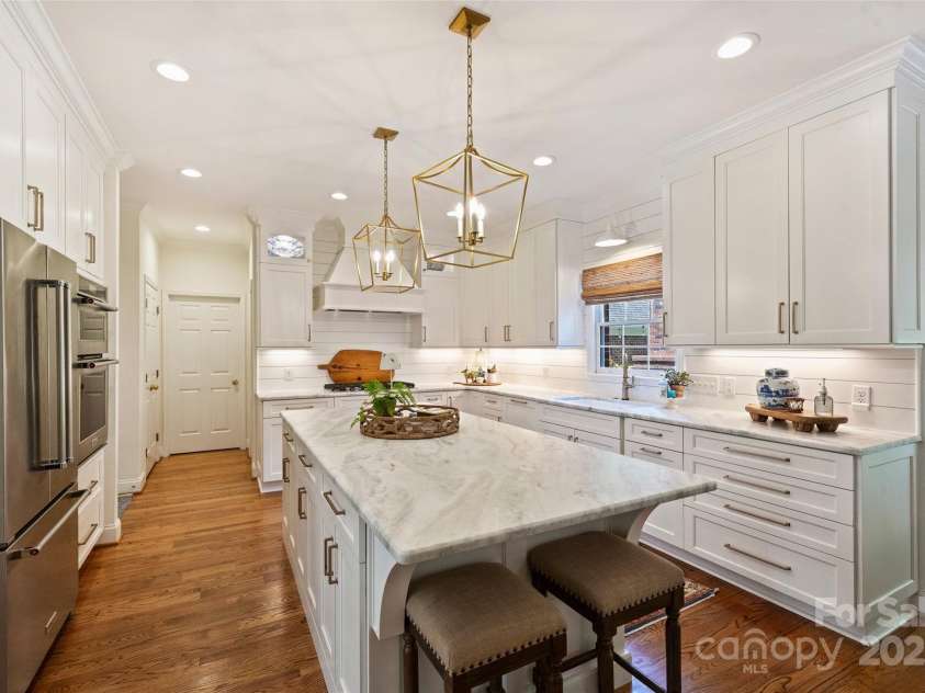159 Carsons Place, Mooresville, NC 28117.  MLS# CAR4270616, YatesRealty ID 21137. Kitchen
